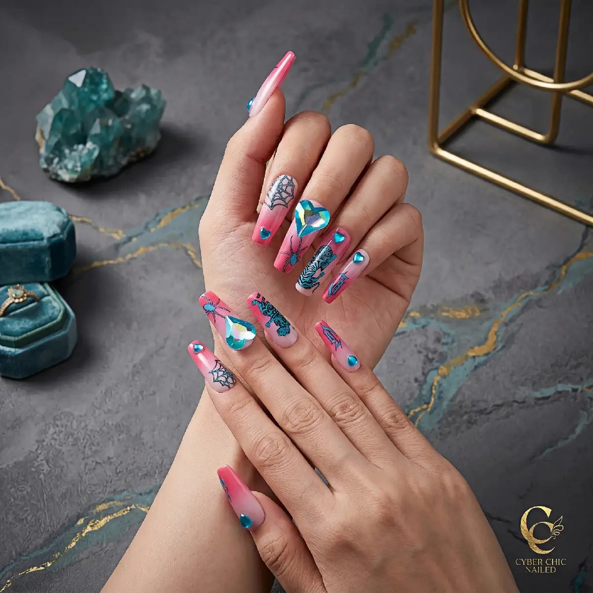 Kentrim Y2K Pink Gradient Animal Print press on nails, 30-piece set with 15 sizes, showcasing vibrant pink and animal print designs. Main image