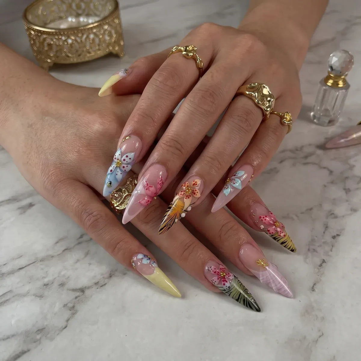 Kentrim Tropical Flower Stiletto Press On Nails - 24 Pieces (12 Sizes)