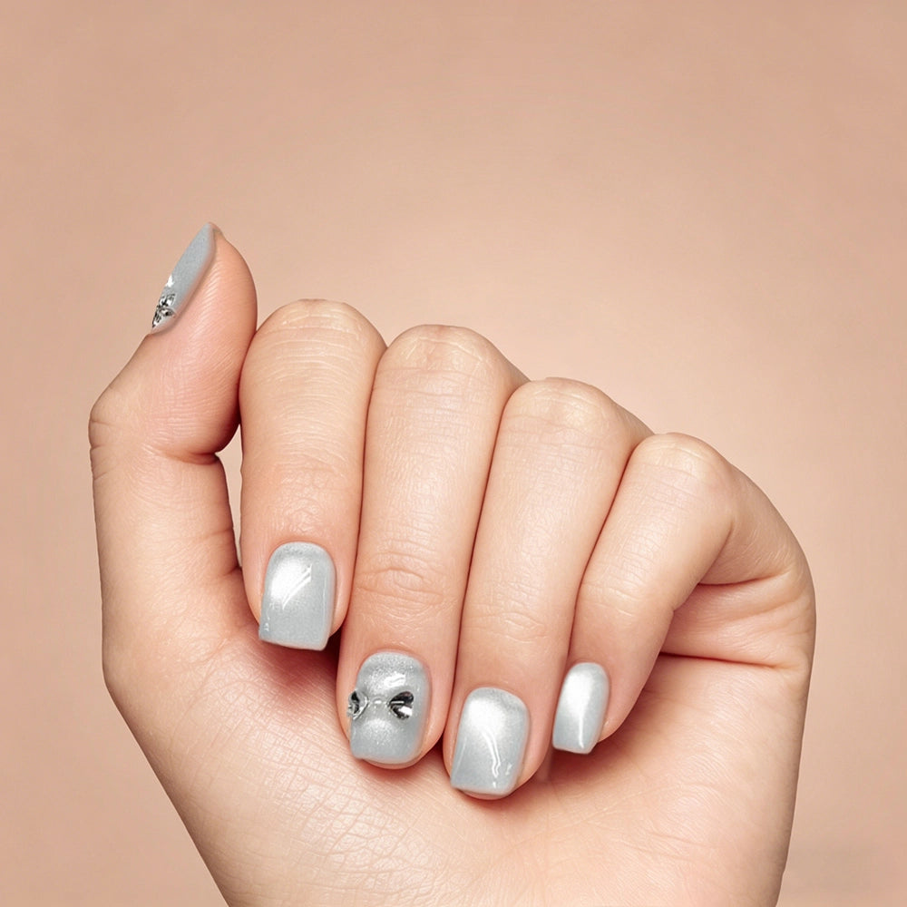 Kentrim Silver Cat Eye Rhinestone Bow Short Square Press On Nails - 10 Pieces Single Size