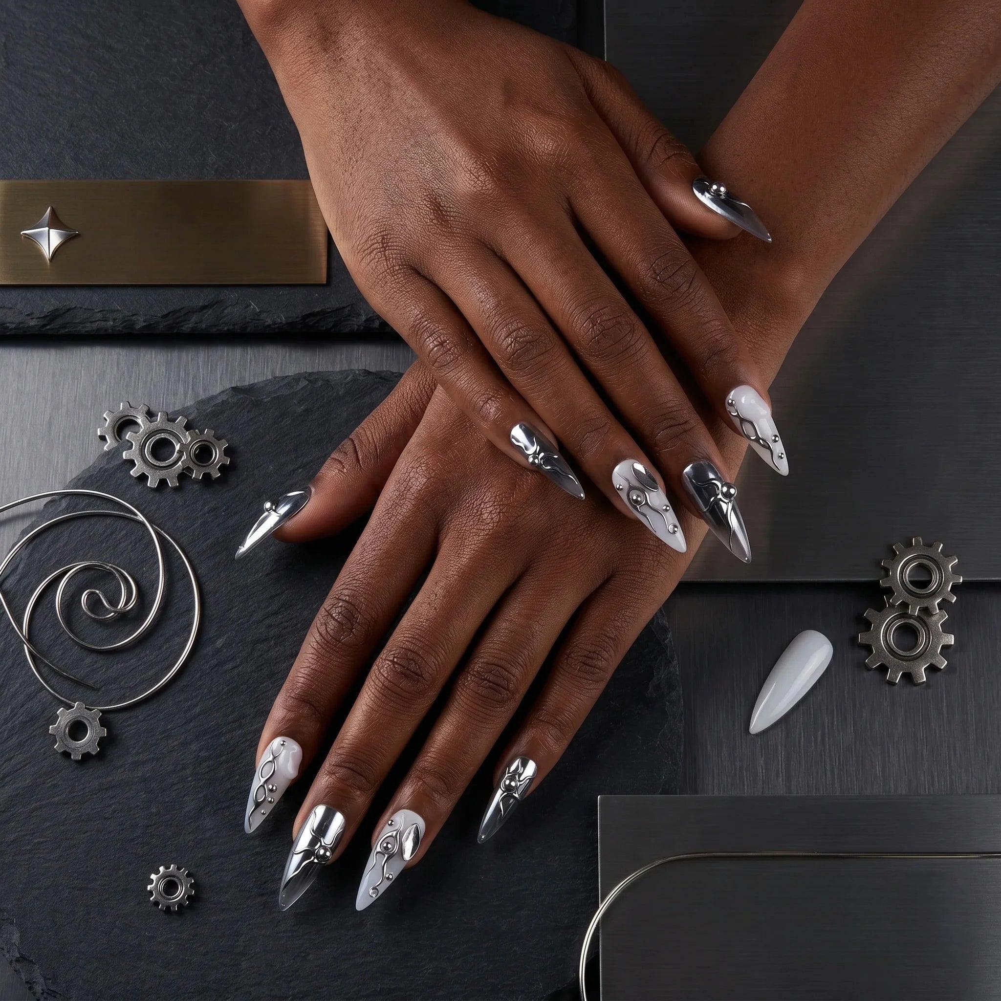 Kentrim Metallic Press On Nails - 10 Pieces (Single Size) Secondary image