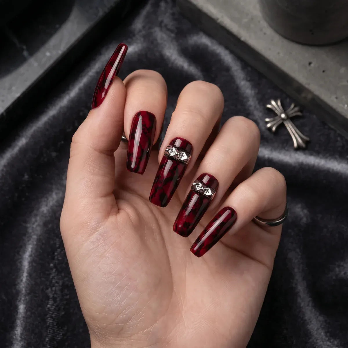 Press on Nails Kentrim Burgundy Smudge Rhinestone Long Coffin Press On Nails - 30 Pieces, 15 Sizes Red