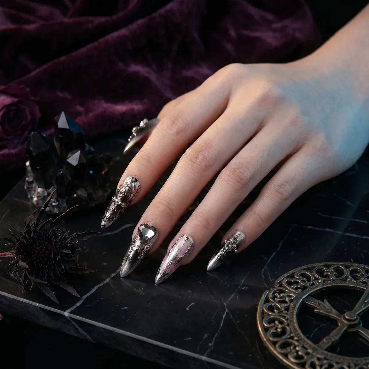 Press on Nails Kentrim Silver Black Gradient Butterfly Heart Almond Press On Nails - 30 Pieces, 15 Sizes Black