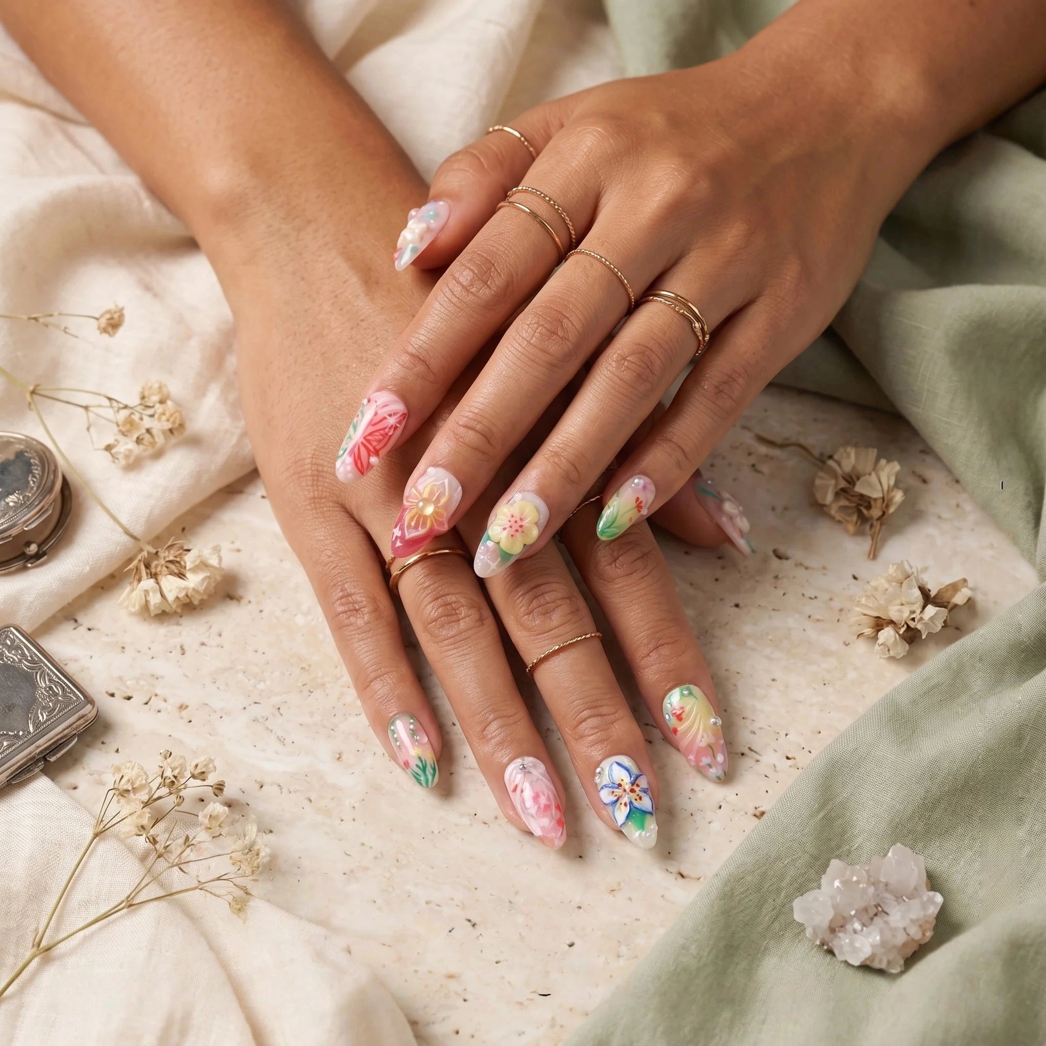 Kentrim Pastel Floral Press On Nails - 10 Pieces (Single Size) Secondary image