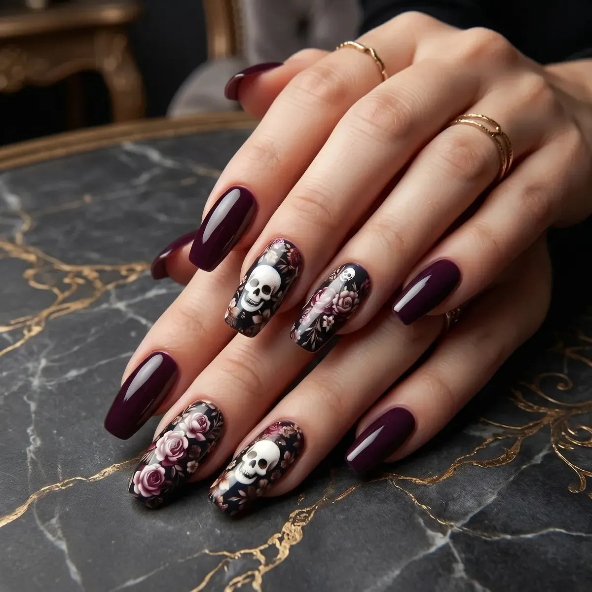 Kentrim Skull & Roses Medium Coffin Press On Nails - 24 Pieces (12 Sizes) Secondary image