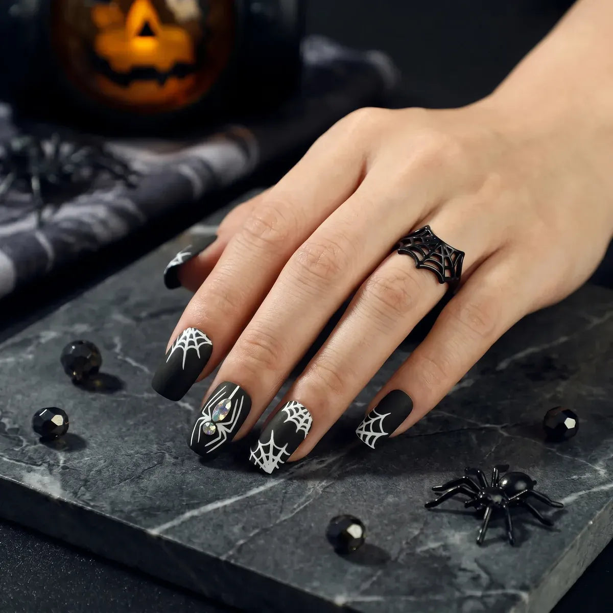Kentrim Jelly Glue Black Kentrim Black Spider Web Coffin Halloween Press On Nails - 24 Pieces (12 Sizes)